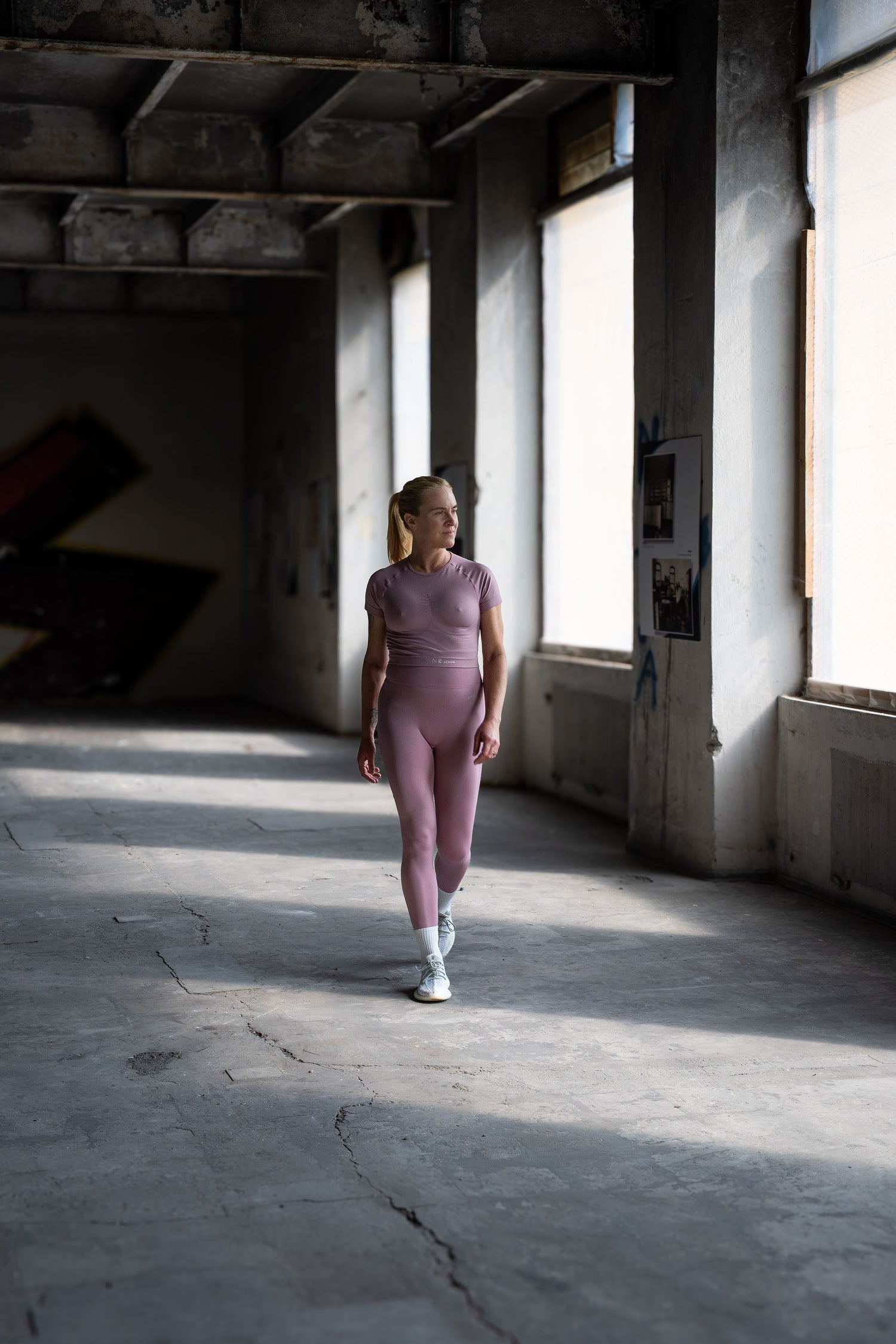 zane active pink blush set